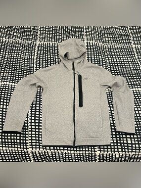 Nike Sportswear Men's Tech Fleece Zip Hoodie Grey size Small DD4688-010
